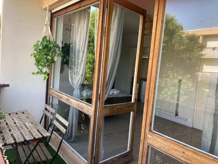 Cozy Studio With Balcony And Free Parking Aix-en-Provence Dış mekan fotoğraf