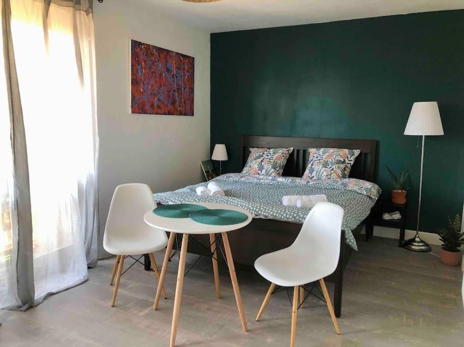 Cozy Studio With Balcony And Free Parking Aix-en-Provence Dış mekan fotoğraf
